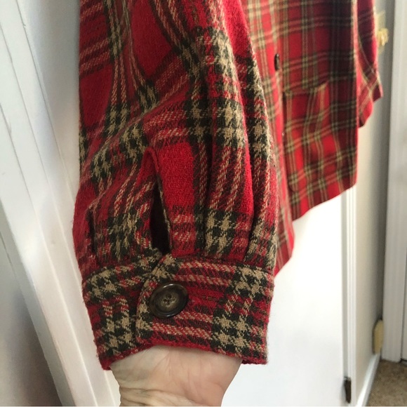 Vintage red tartan plaid wool hunting jacket button front amazing condition - Picture 7 of 9